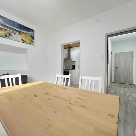 Sad104 - Moderne Monteurwohnung/uebergangswohnung * Schwandorf in Bayern